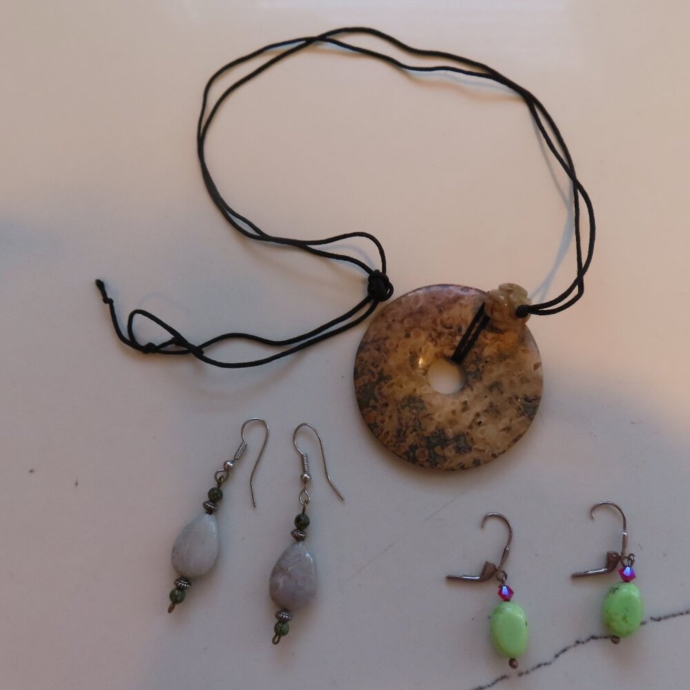 Chinese Bi necklace and 2 sets of stone drop earrings